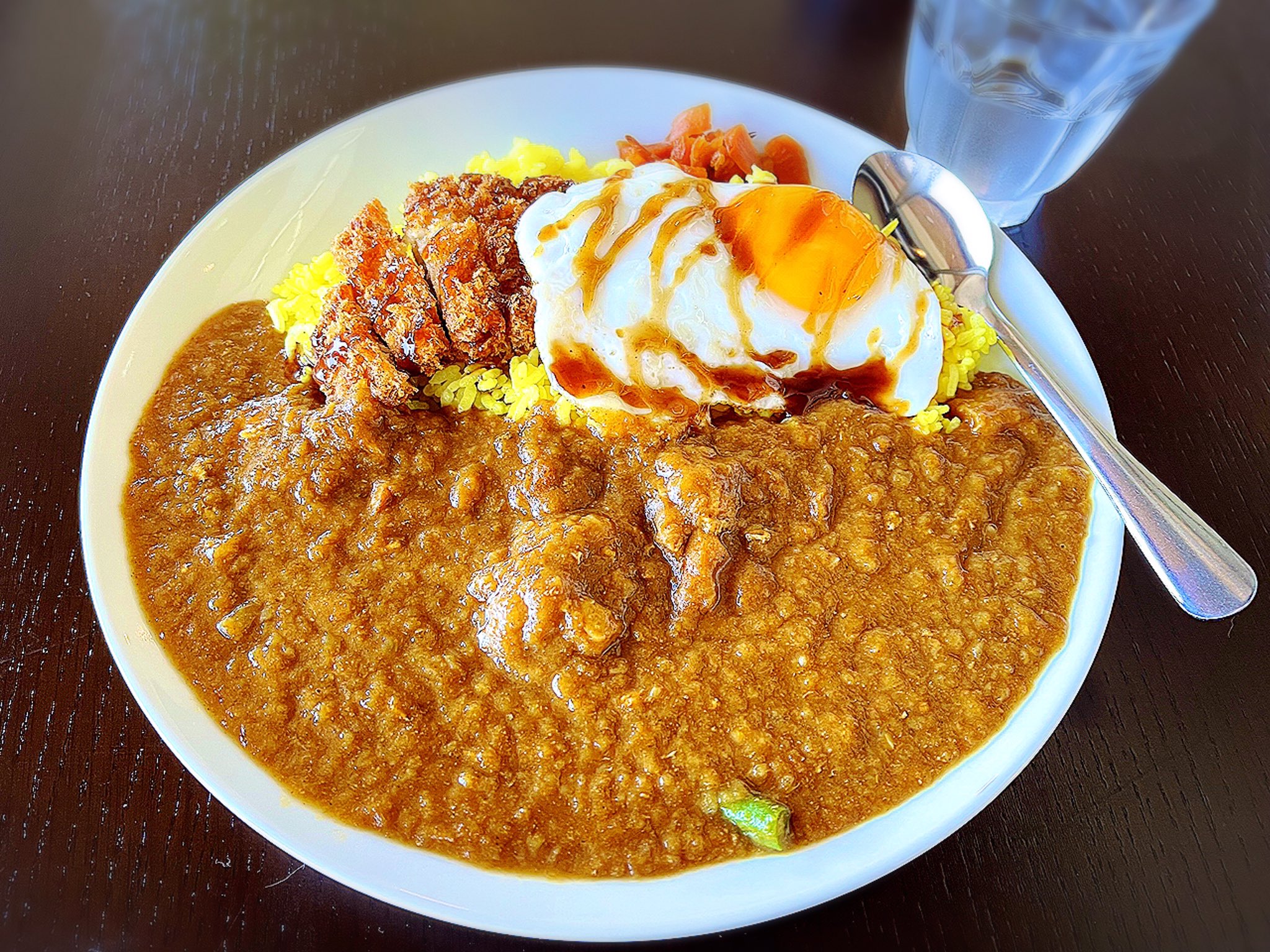 チキンカレーでスタミナ摂取🍛🥄page-visual チキンカレーでスタミナ摂取🍛🥄ビジュアル