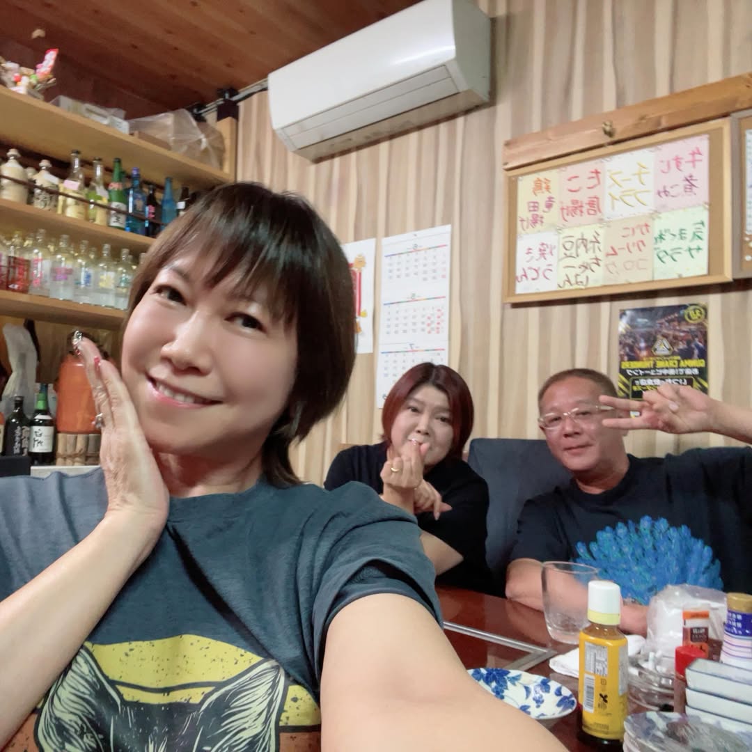 しじみんちゅの常連さんと呑み貝🍻✨page-visual しじみんちゅの常連さんと呑み貝🍻✨ビジュアル