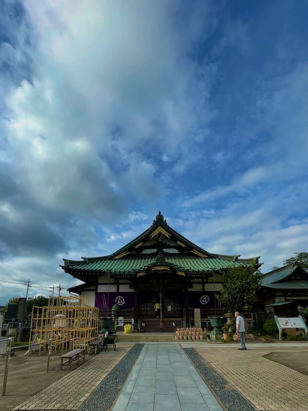 お盆は勿論、お墓参りへ🏃‍♂️💨page-visual お盆は勿論、お墓参りへ🏃‍♂️💨ビジュアル
